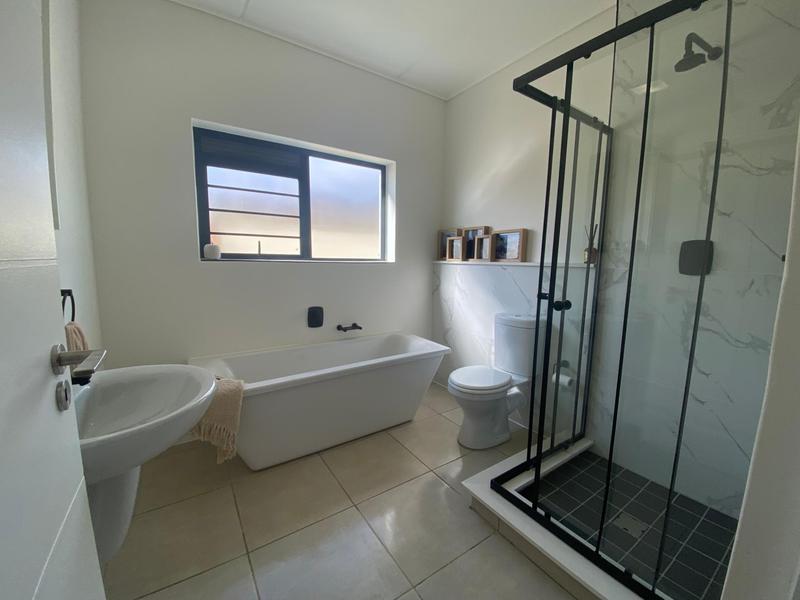 To Let 3 Bedroom Property for Rent in Richwood Western Cape